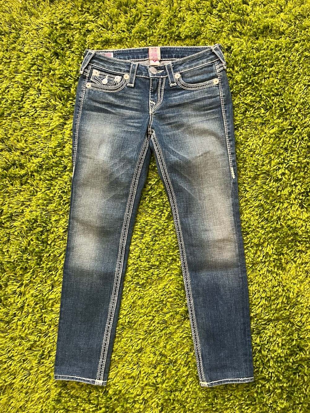 True Religion - Picture 2 of 5